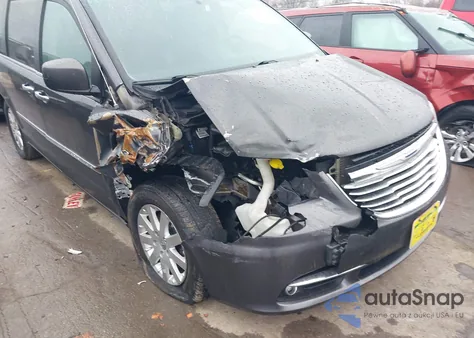 2016 Chrysler Town & Country Touring из США, поврежденный, VIN 2C4RC1BG8GR166734